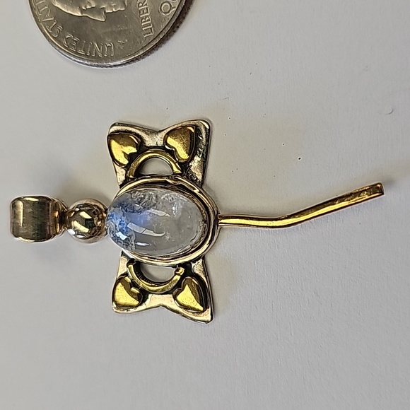 New Moonstone Dragonfly pendant in sterling - Picture 6 of 6